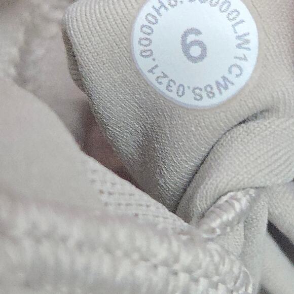 Lululemon Align Tank White Size 6 W1CW8S - Picture 5 of 6